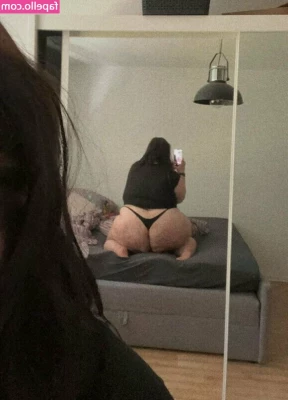 Geparrke - In 1 month i Will get my boobs done a little bit bigger 🤭
