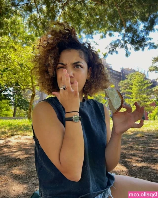 Laurie Hernandez [ laurie-hernandez ] - Are u ready to see this full clip
