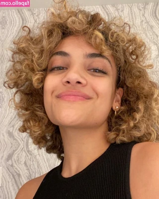 Laurie Hernandez [ laurie-hernandez ] - Just doing me   cute  sweet  lovable  bluecheetah360