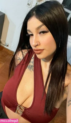 Xiomara Nacif [ xiomara-nacif ] - The perfect peach