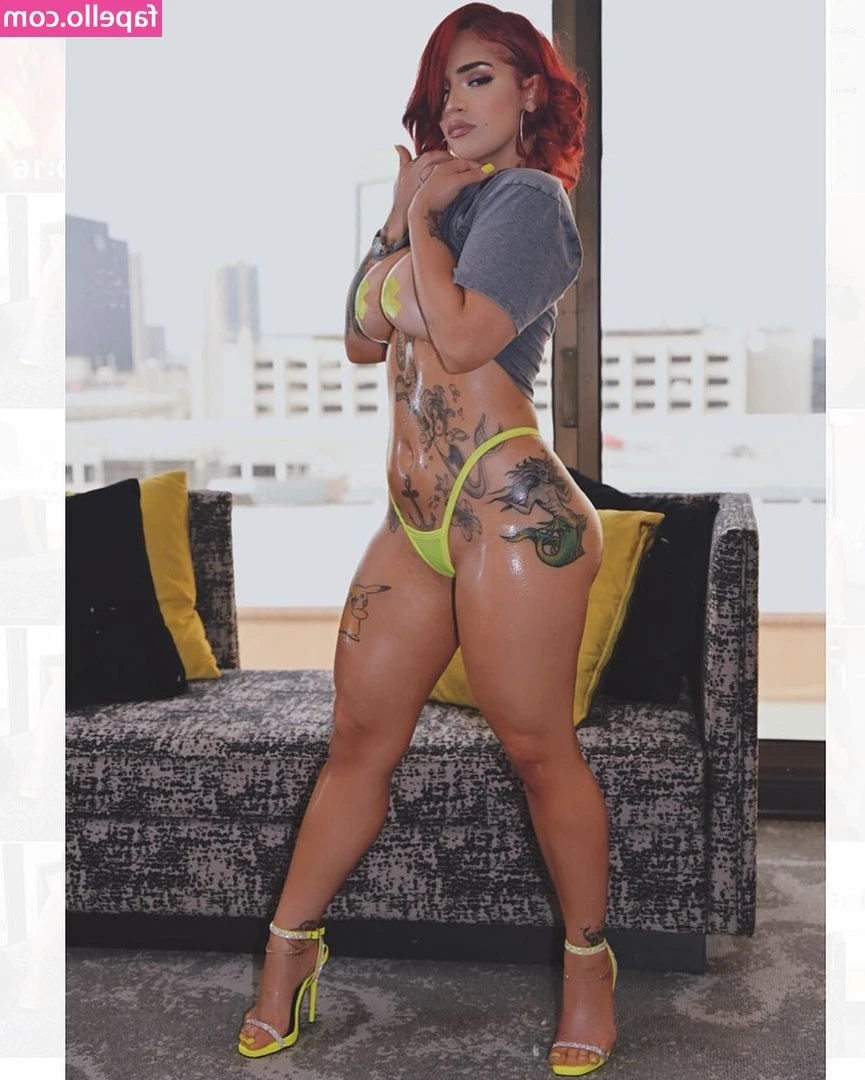 Lilie.leahndra [ lilie-leahndra ] - New naked workout video with @shaniaperrett 🥺 Open your inbox or