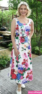 Rachel Riley [ rachel-riley ] - My latina cheeks are built to be pounded 👅