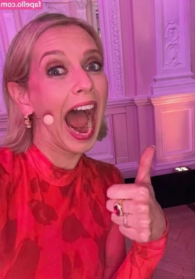 Rachel Riley [ rachel-riley ] - Guys! I miss you All so sooo much!!! I will get back to all Dms soon