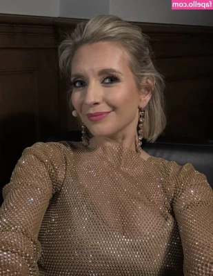 Rachel Riley [ rachel-riley ] - Sam The Milf 4