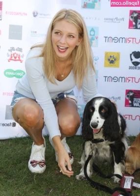 Rachel Riley [ rachel-riley ] - Dildo play  I had a lot of fun making this one  but I ended up making