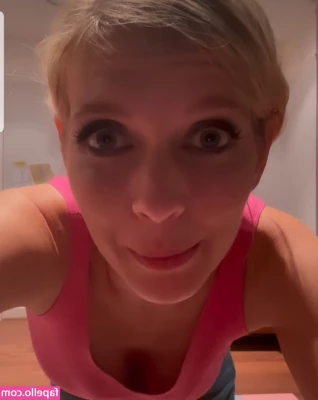 Rachel Riley [ rachel-riley ] - Good morning Baby  What are you waiting for