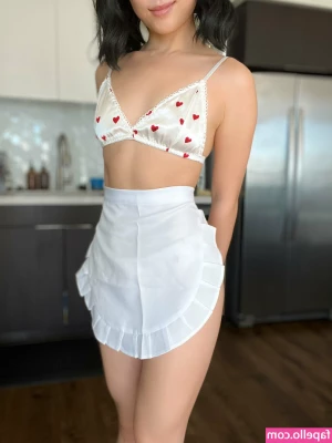 funsizedasian [ funsizedasian-47 ] - You know you want to kiss my pussy 😽