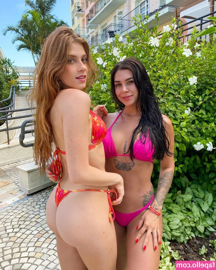 Flávia Charallo [ fla-via-charallo ] - did you miss me