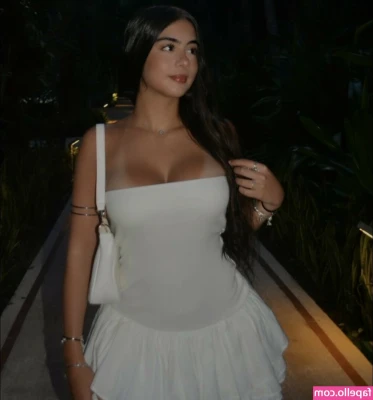 grey.jimenezz [ grey-jimenezz ] - Do you wanna be my baby?