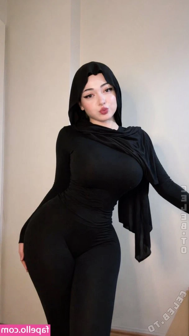 lldrzelall - It seems you want to check something, let's see 🍆🍑🤫