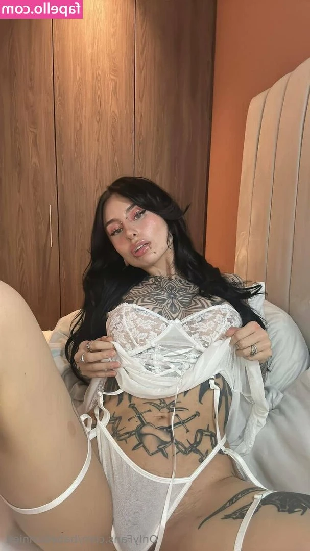 babebunniee - Pray to me 🙏🏻  I have my amazon wishlist in my bio if u wanted