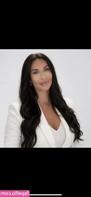 Nicole McNair [ nicole-mcnair-3 ] - Who is she? A mystery wrapped in an enigma. Her eyes hold secrets and