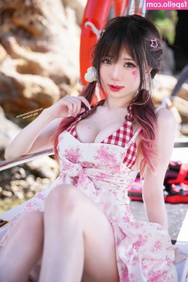 Sally Dorasnow [ sally-dorasnow ] - Can I be your little sex doll to use whenever you want