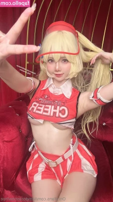 Sally Dorasnow [ sally-dorasnow ] - Did someone say titty Tuesday