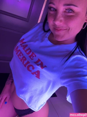 TheCooks [ thecooks-2 ] - Goofing around with my dick hanging down 🙃