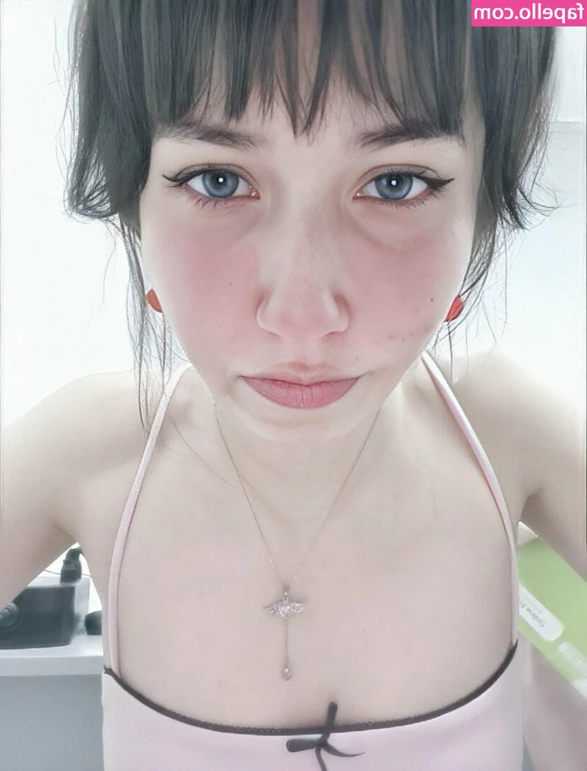 Ashley Ackerman [ ashley-ackerman ] - Oops. I broke my shirt!