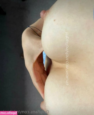 miakunis [ miakunis-2 ] - Do you like to be on top  like this angle