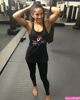 Amanda Serrano [ amanda-serrano ] - outta the shower and back to the woods! well... I'm in my bed; it's