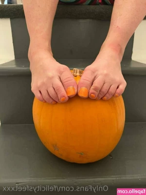 felicitysfeetxxx - Foto ass