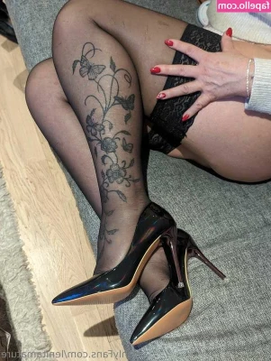 Lenitamature - Are you into housewives?