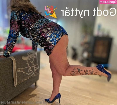Lenitamature - How do i look babe?🔥😏 DM me