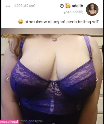 lisha.b4by [ lisha-b4by ] - I shave my little beaver 🥺😁 Now I have pussy totally shaved