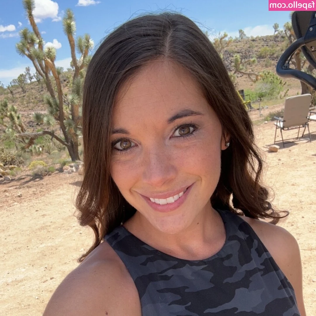 emma_rose_24 [ emma-rose-24 ] - oh what id do to you..
