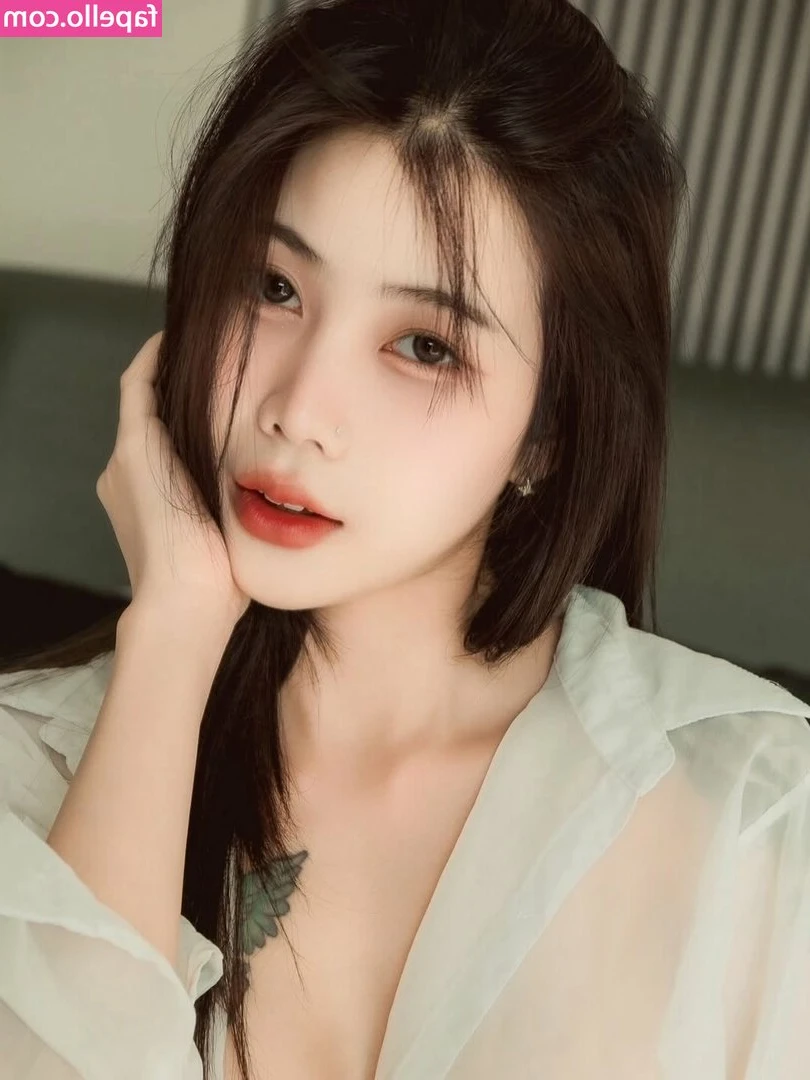 mayura.__ [ mayura ] - yk i could show u a lot more 😈