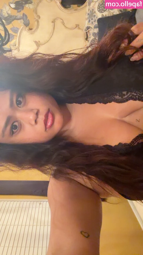 Jemicahcolleen - Red Fur Coat - Drink my milk and Cum all over my tits