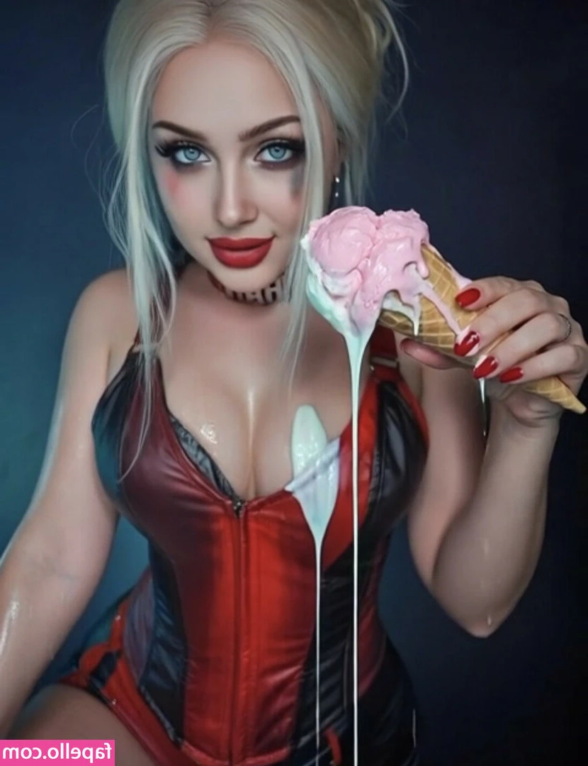 Wingit_creations [ wingit-creations ] - Ready to spread my pussy open for you 🥵