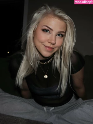Majijej - i think my clit is getting even bigger