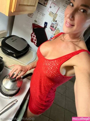 dutchessanastacia - nakey pics