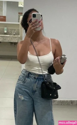 Isabelle Cunha [ isabelle-cunha ] - This student got very naughty... 😋