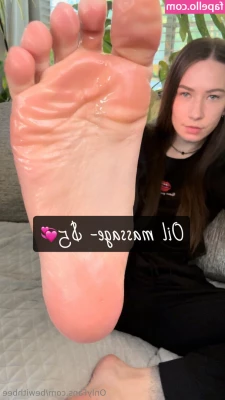bewithbee - Subscribe to see     Also ty to my subscribers ily all