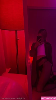 aiaixoxo7 - A fan requested that I update today with "Strap on Sock Pervert"