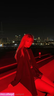 aiaixoxo7 - Adding oil to my big tits