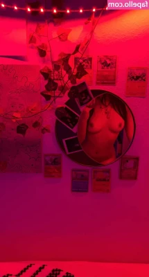 Emily.choppa [ emily-choppa ] - Well Happy Valentines Day,... Find out how to get the new V-Day