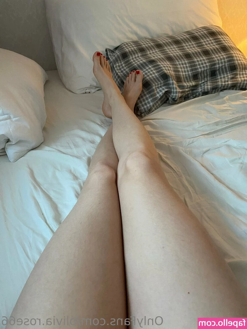 olivia.rose66 [ olivia-rose66 ] - Slap this ass  daddy