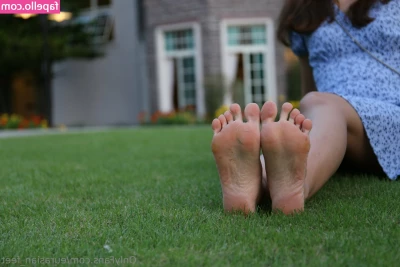eurasian_feet [ eurasian-feet ] - https://onlyfans.com/83109212/stormy_nsfw