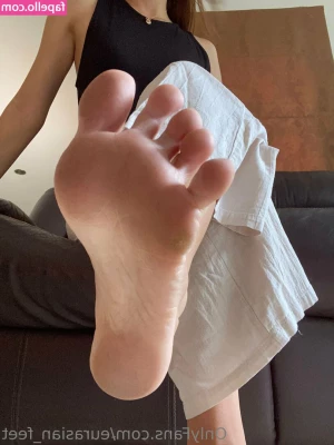 eurasian_feet [ eurasian-feet ] - Another clip with  damianleexxx1 full length vids soon