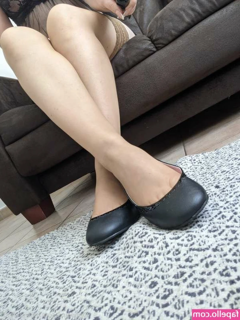 Dame Olga [ dame-olga ] - Fishnet Frenzy  Here is a 15 second version of me walking on the