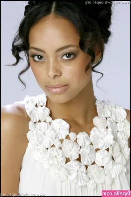 Amber Stevens West [ amber-stevens-west ] - 🍑 Behind The Scenes A Star-Studded Cast 💫  @jazzybuns