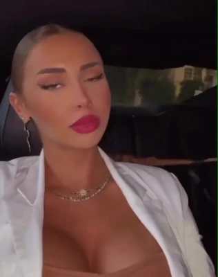 Yasmine Rahmoune [ yasmine-rahmoune ] - Doc appointment!