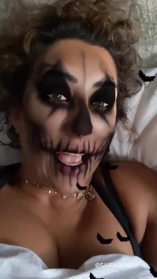 Saira Khan [ saira-khan ] - Can you pull it out