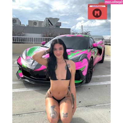 sassyjaz - Mira como muevo el culito 🍑🍑🍑🍑
