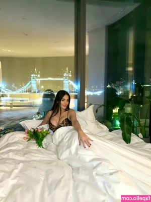 Dominique Hourani [ dominique-hourani ] - spank me babby!!! 🥵