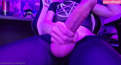 reiemi - Legs spread ready for you