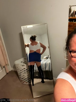 piper_ang [ piper-ang ] - All new b/g content coming tonight!
