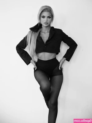 Luana Larkin [ luana-larkin ] - Good morning ☀️ hope y’all enjoyed my SyncBot video on Pornhub.