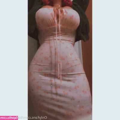 winter_killz [ winter-killz ] - Curves in all the right places 🌞😉